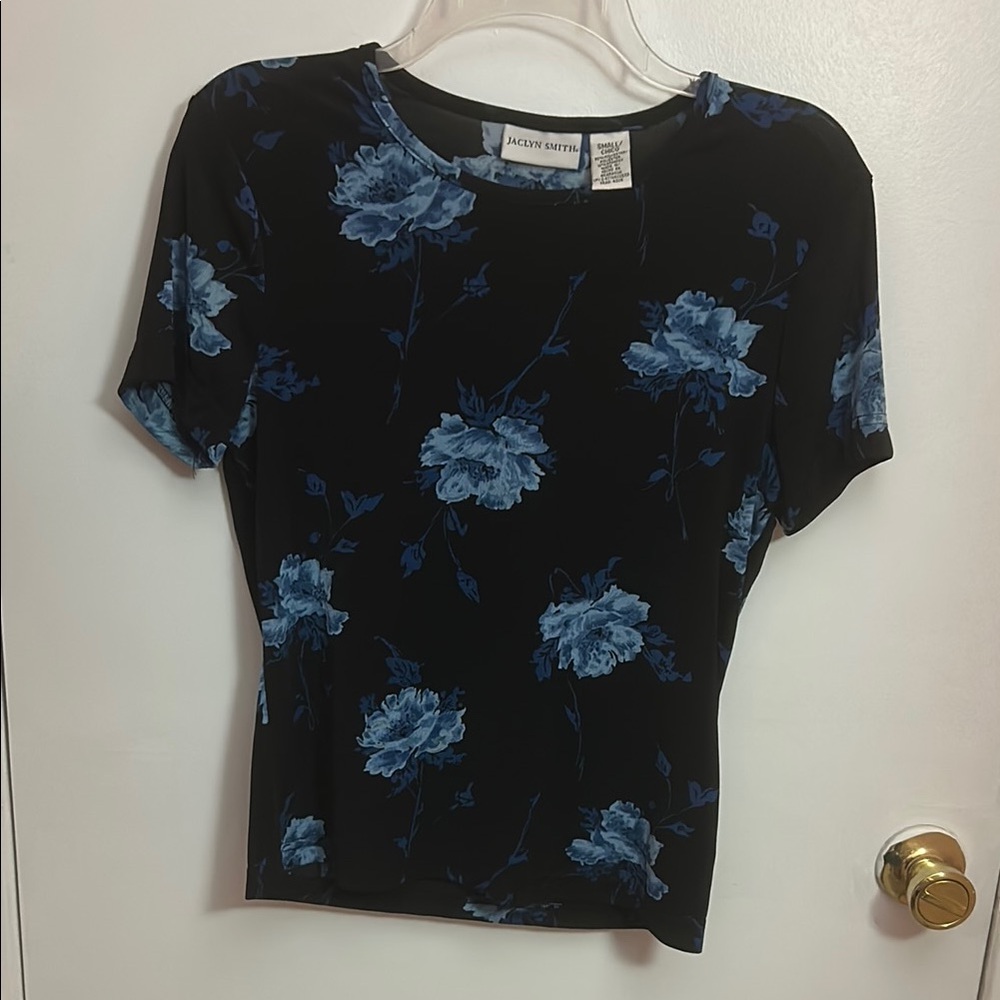 Jaclyn Smith Black Floral Women's Top